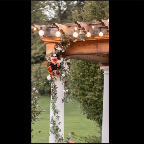 Lings Moment Accents Arch Arrangement Lings Moment Flowers